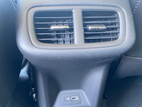Used 2023 Buick Envision Essence FWD image 36