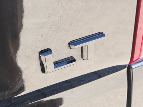 Used 2024 Chevrolet Silverado 1500 LT Trail Boss w/ Convenience Package II image 10