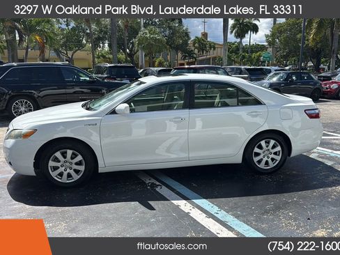 Used 2009 Toyota Camry Hybrid image 8