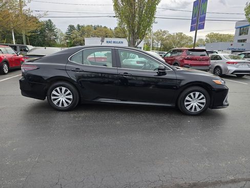 Used 2024 Toyota Camry LE w/ Cold Weather Package FWD image 9