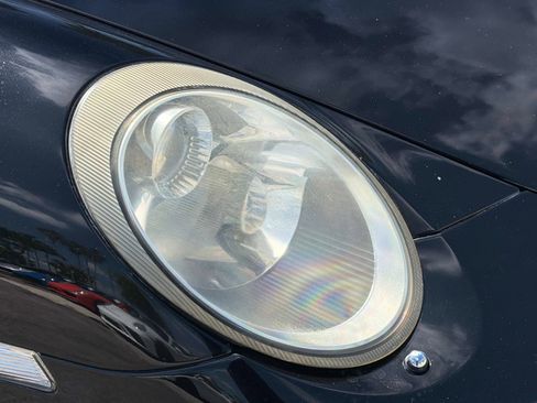 Used 2005 Porsche 911 Carrera RWD image 9