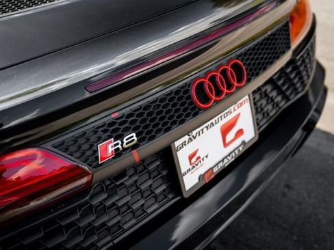 Used 2021 Audi R8 V10 RWD image 19