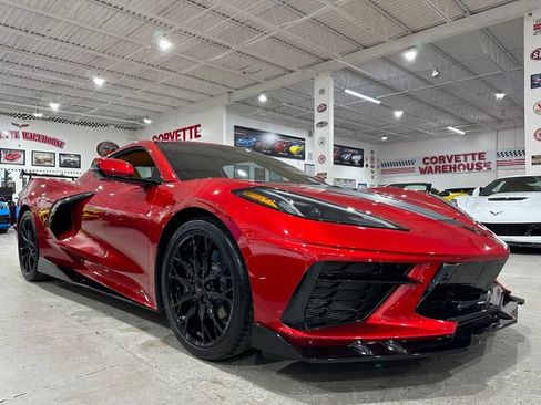 Used 2024 Chevrolet Corvette Stingray Premium Cpe w/ 3LT RWD image 5
