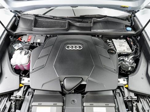 Certified 2025 Audi Q8 Premium Plus w/ Premium Plus Package image 25