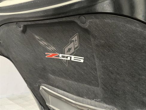 Used 2019 Chevrolet Corvette Z06 RWD image 36