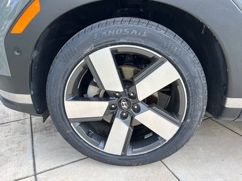 Certified 2024 Hyundai Santa Fe Limited FWD image 31