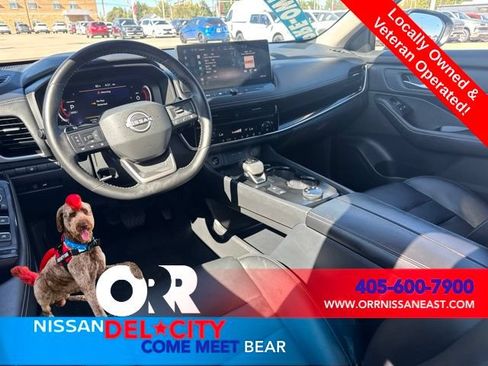 Used 2026 Nissan Rogue SL AWD/4WD image 11