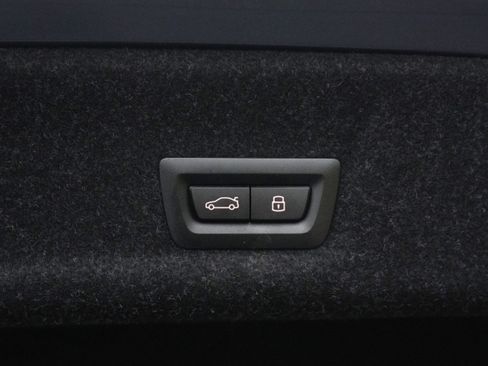 Used 2025 BMW 330i Sedan RWD image 38