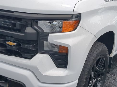 Used 2024 Chevrolet Silverado 1500 Custom AWD/4WD image 6
