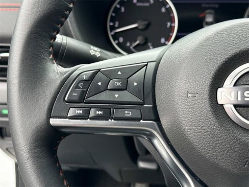 Certified 2024 Nissan Sentra SR image 9