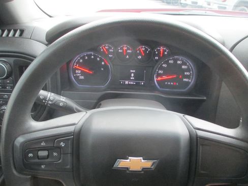 Used 2022 Chevrolet Silverado 1500 Custom image 24