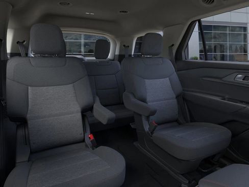 New 2026 Ford Explorer Active image 13