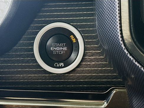 Used 2020 RAM 1500 Limited image 28