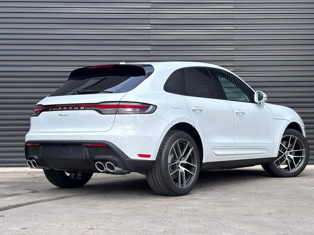 Certified 2026 Porsche Macan AWD/4WD image 7