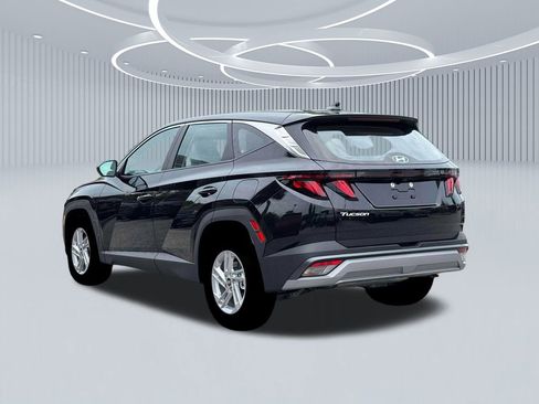 New 2026 Hyundai Tucson SE image 5