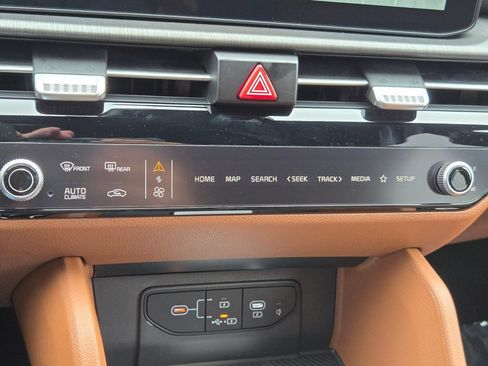 New 2026 Kia Sportage X-Line w/ X-Line Technology Package AWD/4WD image 30