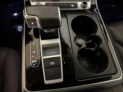 Used 2023 Audi Q8 Premium Plus w/ Premium Plus Package AWD/4WD image 26