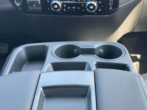 New 2026 GMC Sierra 3500 SLE image 27