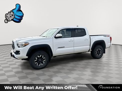 Used 2019 Toyota Tacoma TRD Off-Road image 1