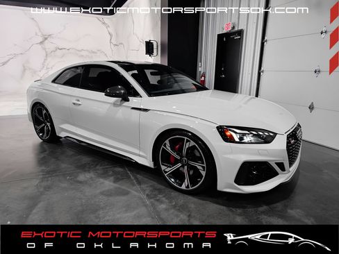 Used 2021 Audi RS 5 w/ Black Optic Carbon Package AWD/4WD image 3