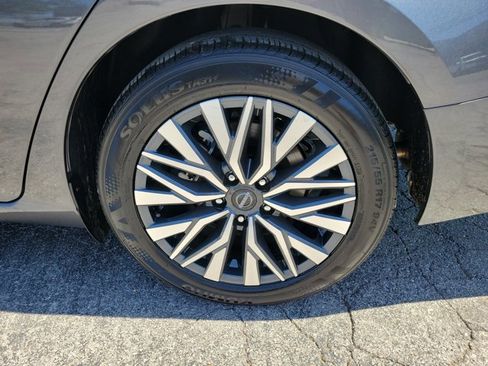 Used 2025 Nissan Altima 2.5 SV image 26