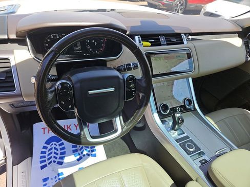 Used 2019 Land Rover Range Rover Sport HSE AWD/4WD image 12