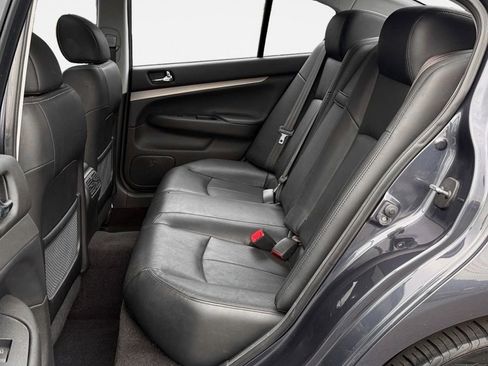 Used 2013 INFINITI G37 x Sedan w/ Premium Pkg AWD/4WD image 13