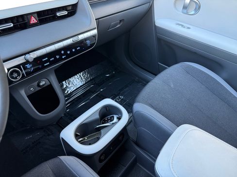 Certified 2024 Hyundai Ioniq 5 SEL image 13