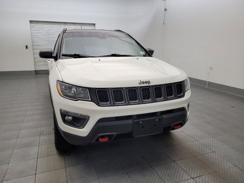 Used 2018 Jeep Compass Trailhawk w/ Leather Interior Group AWD/4WD image 14