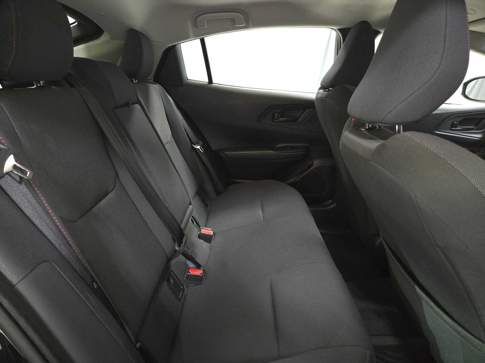 Used 2025 Toyota Prius Plug-In Hybrid FWD image 12