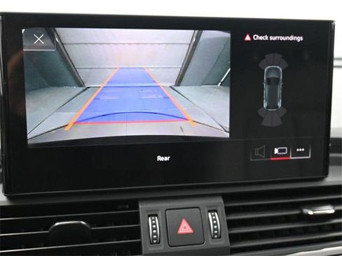 Used 2023 Audi Q5 2.0T Premium w/ Convenience Package image 22