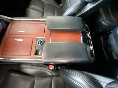 Used 2020 Lincoln Navigator L Reserve w/ Equipment Group 208A Reserve AWD/4WD image 21