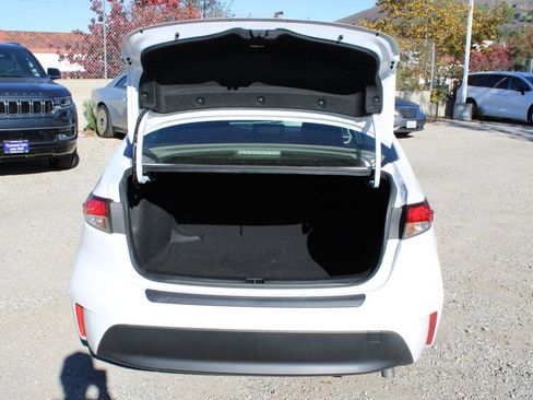 Used 2025 Toyota Corolla Hybrid Sedan image 29