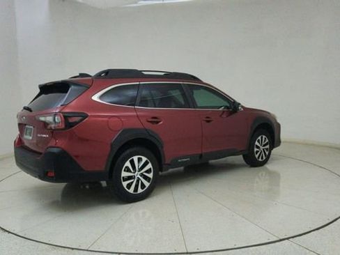 Used 2025 Subaru Outback Premium image 69