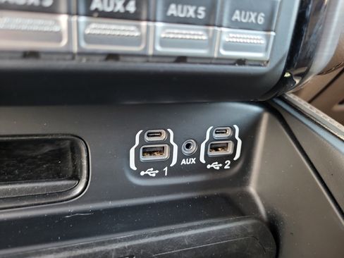 Used 2022 RAM 2500 Limited image 31