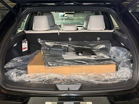 New 2026 Lexus UX 300h AWD image 9