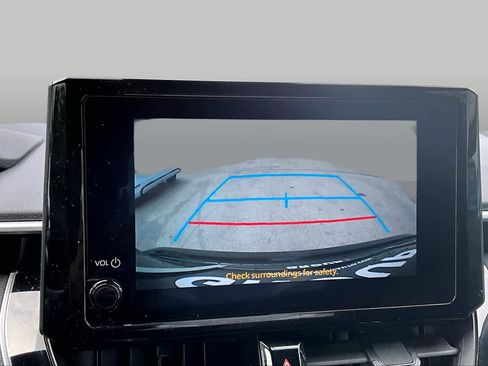 Used 2025 Toyota Corolla SE FWD image 28