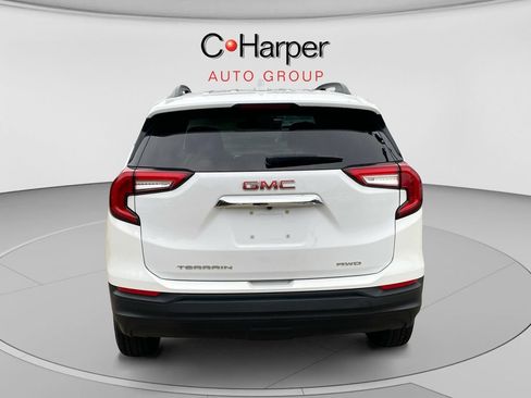 Certified 2023 GMC Terrain SLE w/ Driver Convenience Package AWD/4WD image 4