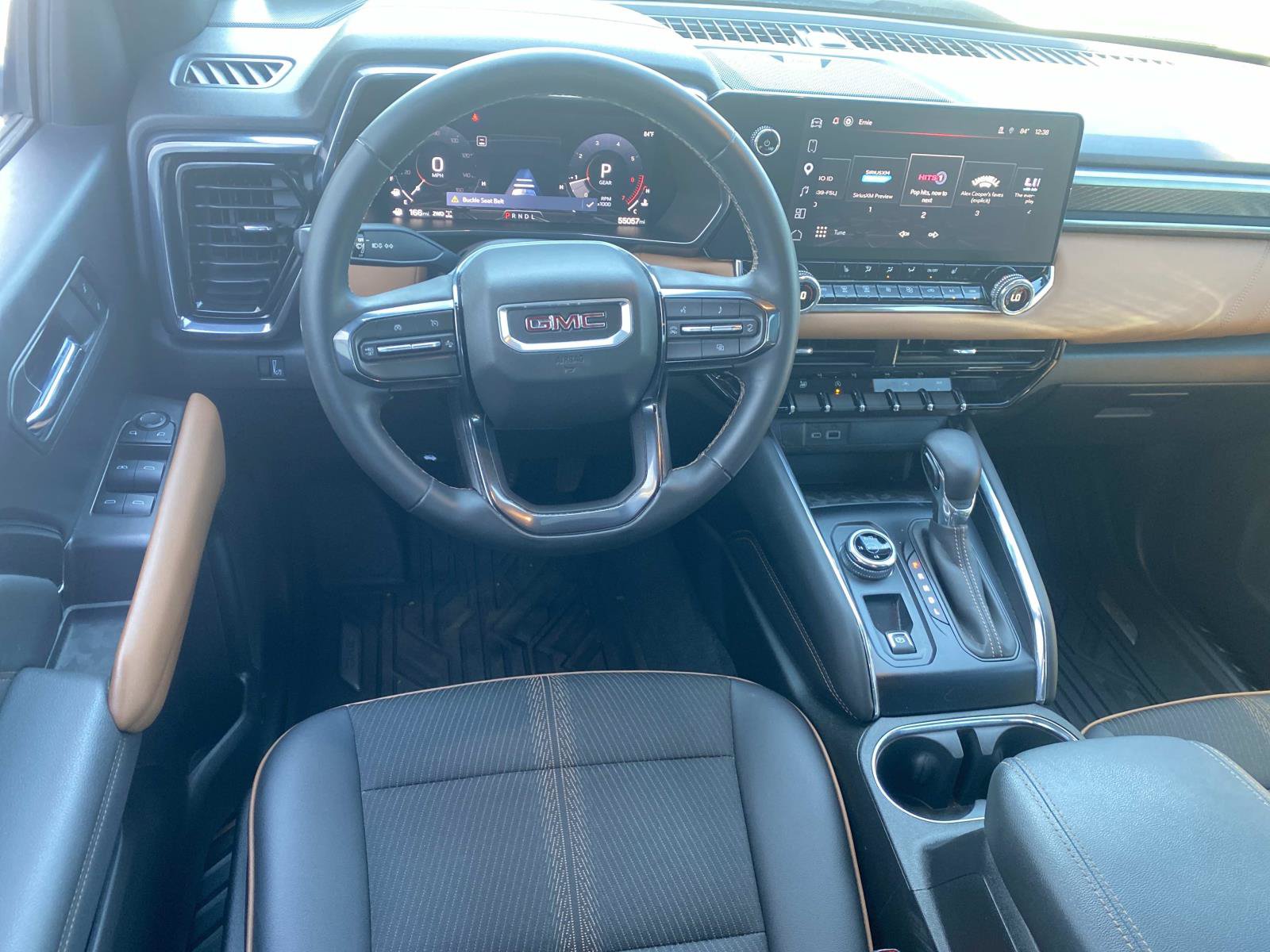 Used 2024 GMC Canyon AT4 w/ Canyon Safety Plus Package AWD/4WD image 14