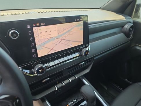 Used 2026 Chevrolet Colorado Trail Boss image 17