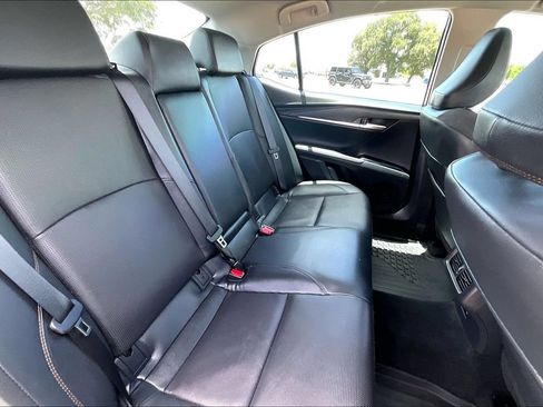 Used 2025 Toyota Camry XLE w/ Premium Plus Package AWD/4WD image 22