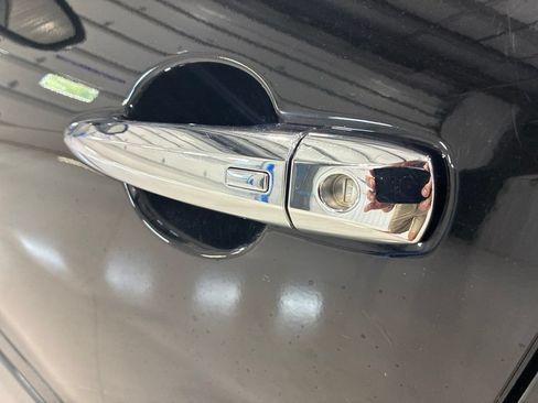 Used 2019 Nissan Altima 2.5 SL FWD image 12