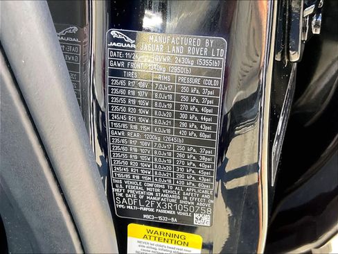 Used 2024 Jaguar E-PACE R-Dynamic SE image 34