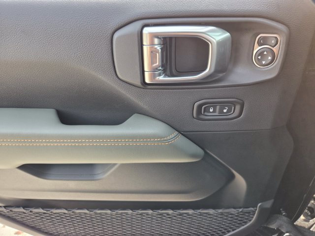 New 2026 Jeep Gladiator Mojave AWD/4WD image 24