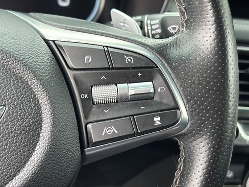 Used 2022 Genesis G70 3.3T image 27