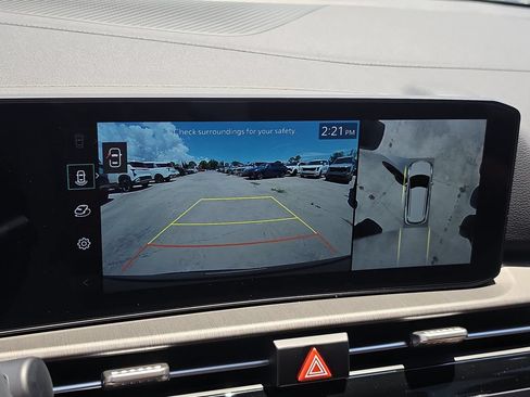 New 2026 Kia Sportage X-Line w/ X-Line Technology Package AWD/4WD image 25