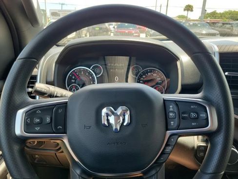 New 2026 RAM 1500 4x4 Crew Cab image 16