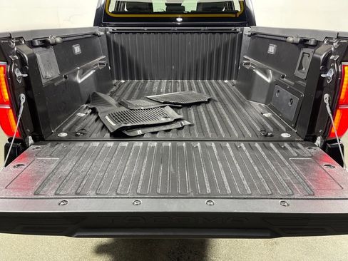 Certified 2025 Toyota Tacoma 4x4 Double Cab Hybrid image 10