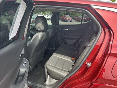 Used 2024 Buick Encore GX Avenir w/ Avenir Convenience Package AWD/4WD image 20