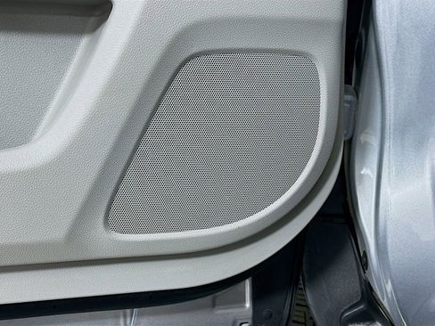 Used 2018 Honda Pilot Touring image 19